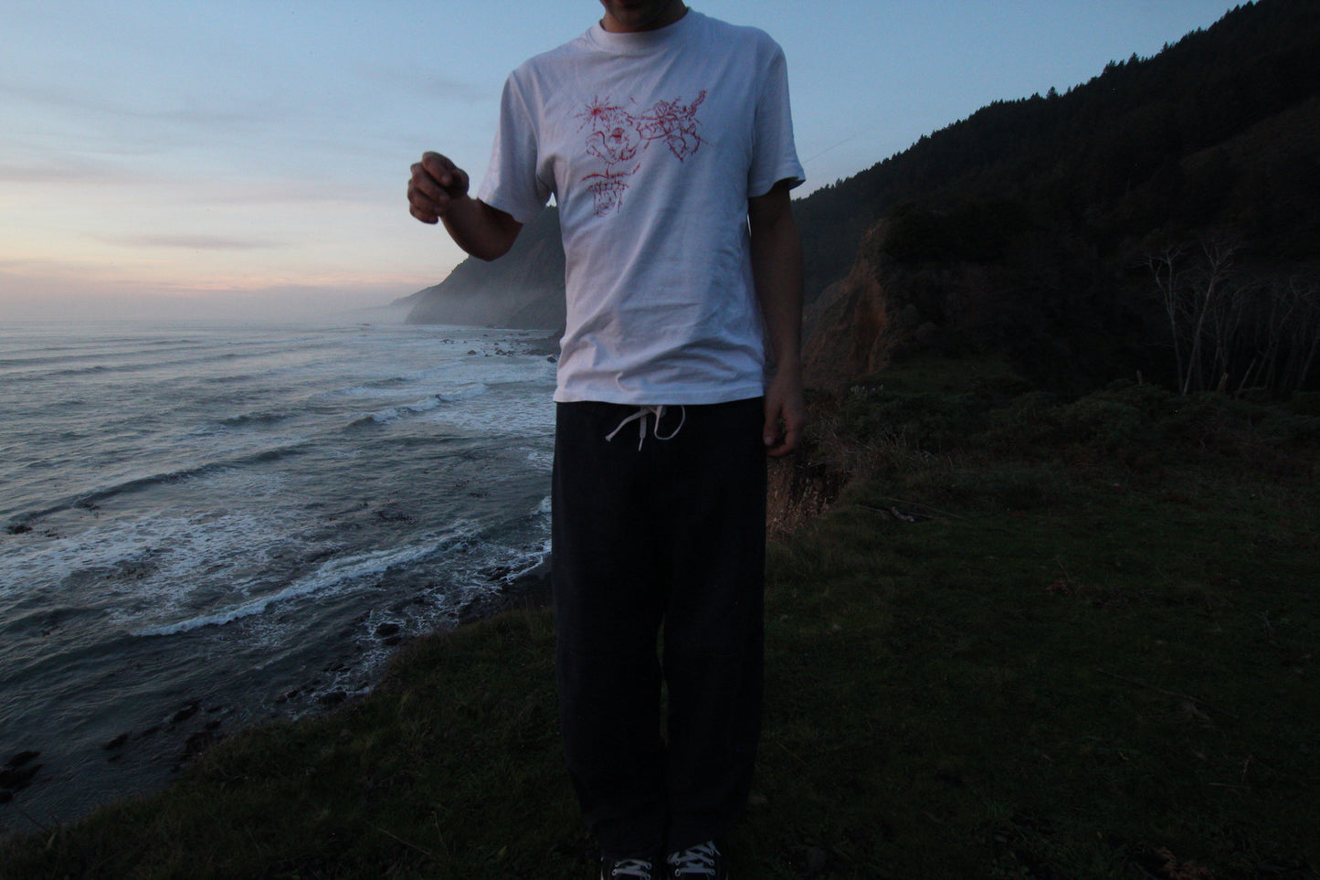 "cat scratch" Tee